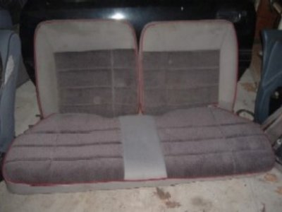 85gtrearseat.JPG