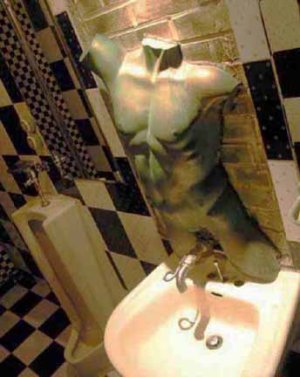 Nicks bathroom2.jpg