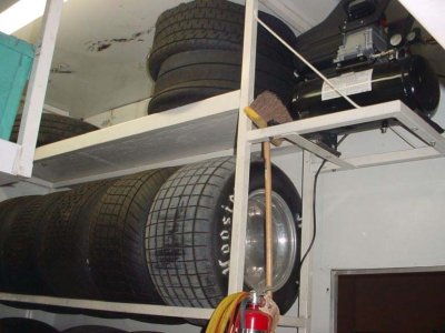 trailer inside 9.jpg