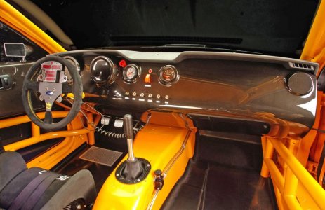 mustang-GTR_dash.jpg