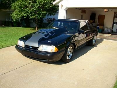 3751877832532-1993-Ford-Mustang-BBF-598-105W.jpg