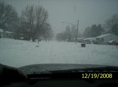 snowstorm 2008 007.JPG
