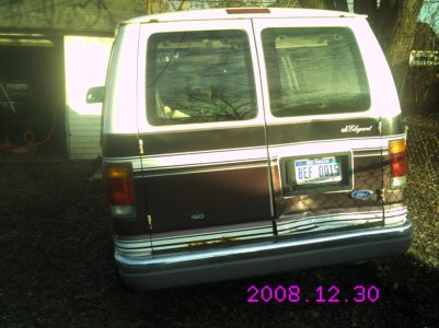 van 002.jpg
