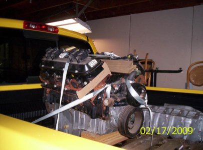 engine pics 002.jpg