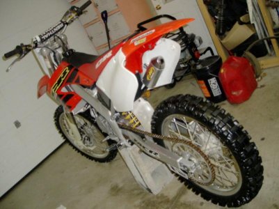dirtbike001.jpg