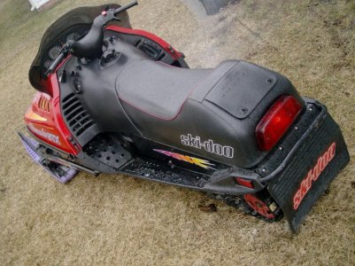 snowmobile 003.jpg