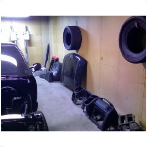 garage1.jpg