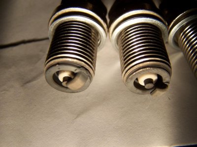 plugs 002.jpg