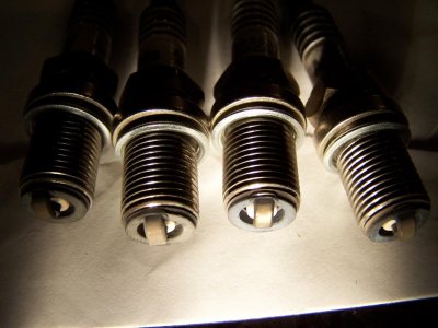 plugs 003.jpg