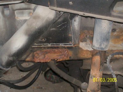 Frame at sway bar driver side.jpg