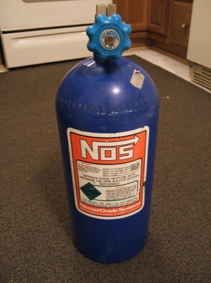 nos bottle 001.jpg