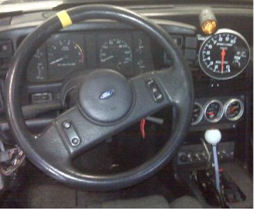 INTERIOR.JPG