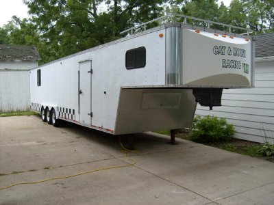 trailer 001.jpg