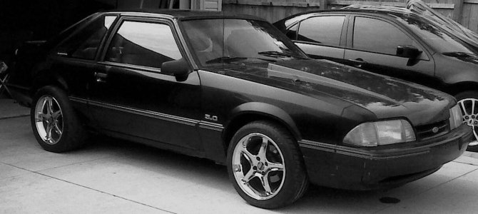 erics mustang 2.jpg