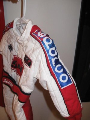 Recaro_Drivers suit 004.jpg