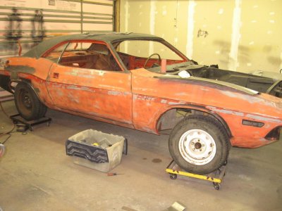 70challenger 001.jpg