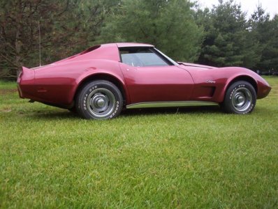 76 vette 001.jpg