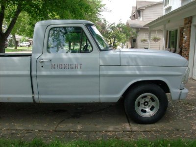 67 F100 003.jpg