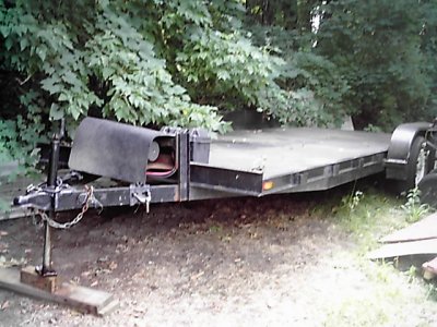 trailer 001.JPG