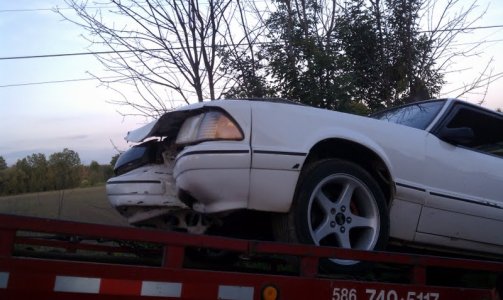 mustangcrash.jpg mustangcrash.jpg