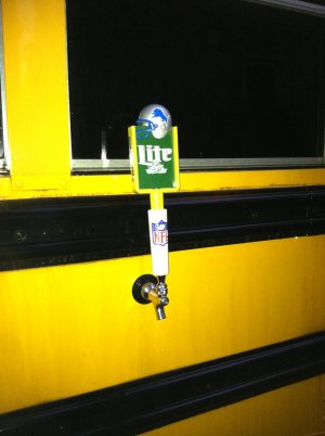 bus1.jpg