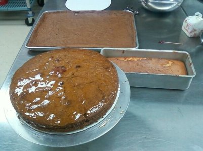 More cakes.jpg