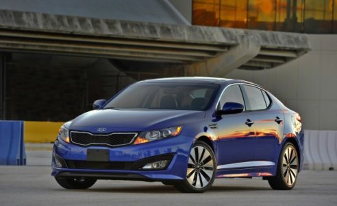 2011-Kia-Optima-SX-Turbo-Image-2-600x366.jpg