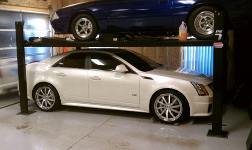 V in Garage.jpg