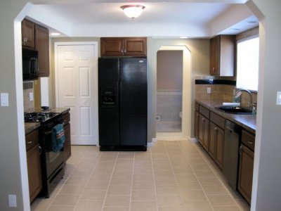 Kitchen.jpg Kitchen.jpg