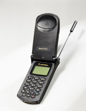 Motorola-StarTAC.jpg