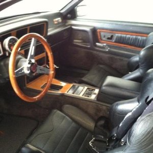 Lincoln interior.jpg