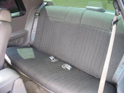 REAR SEAT.JPG
