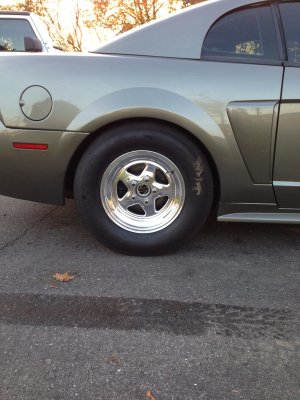 Tires_3.JPG Tires_3.JPG