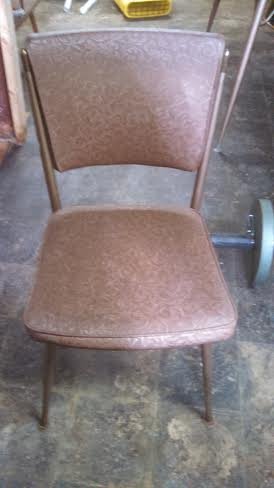 chair1.jpg