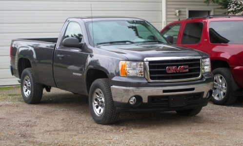 2011 Silverado 1 - EM.jpg