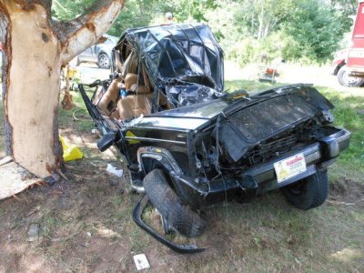 jeep crash.jpg