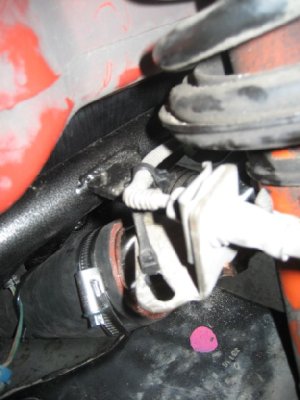 07Sep07_RH Brake Bracket1.jpg