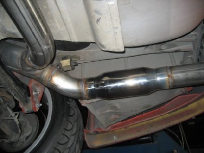 13Sep07_RH Outlet Pipe.jpg