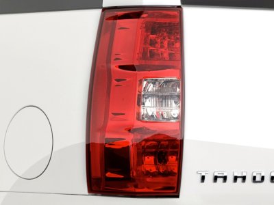 2011-chevrolet-tahoe-hybrid-2wd-4-door-tail-light_100325772_l.jpg
