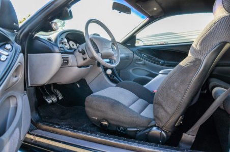 1995-Ford-Mustang-GT-13-768x510.jpg