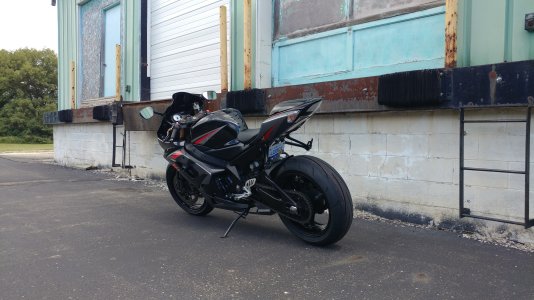gsxr2.jpg gsxr2.jpg