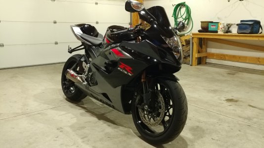 gsxr4.jpg gsxr4.jpg