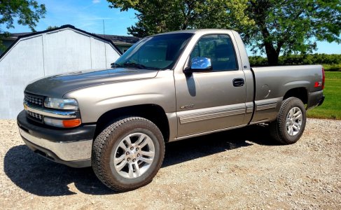 ### 1999 Silverado EM.jpg