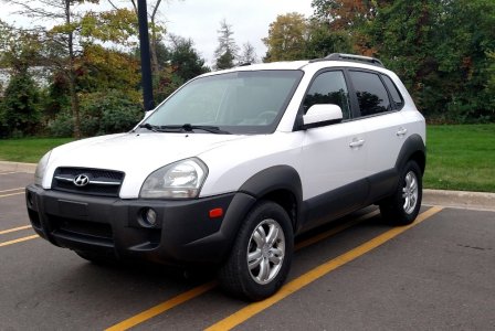 2006 Hyundia Tuscon GLS.jpg