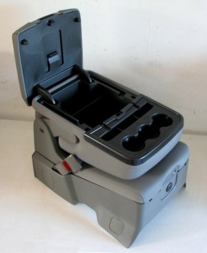 # Console 2.JPG # Console 2.JPG