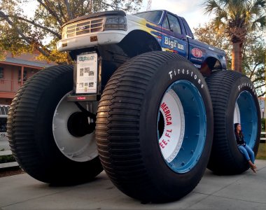# Big Ford.jpg