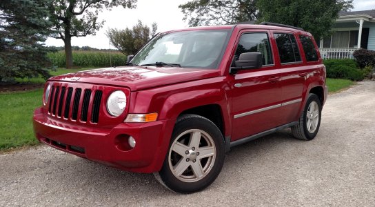 2010 Jeep Patriot 4WD.jpg
