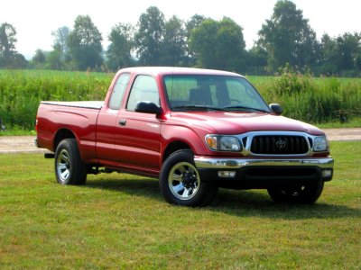 2002 Toyota Tacoma 1 EM.JPG