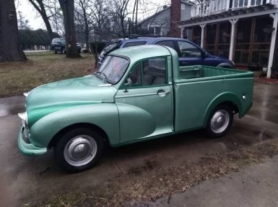 Morris Minor pickup.jpg