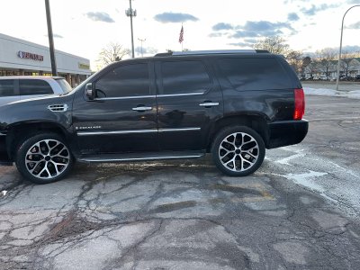 escalade.jpg